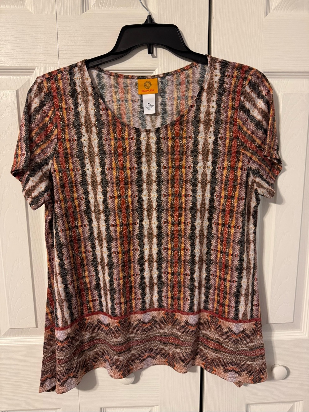 Ruby Rd. Short Sleeve Scoop Neck Top